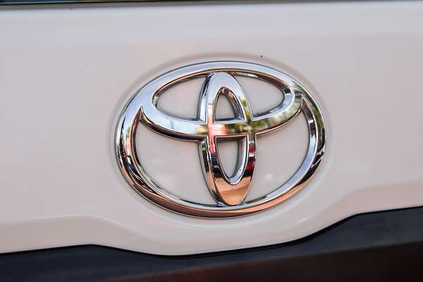 2021 Toyota Hiace GDH320R
