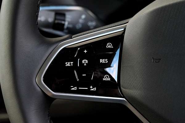 2025 Volkswagen ID. Buzz Cargo BEV550 EBN SWB