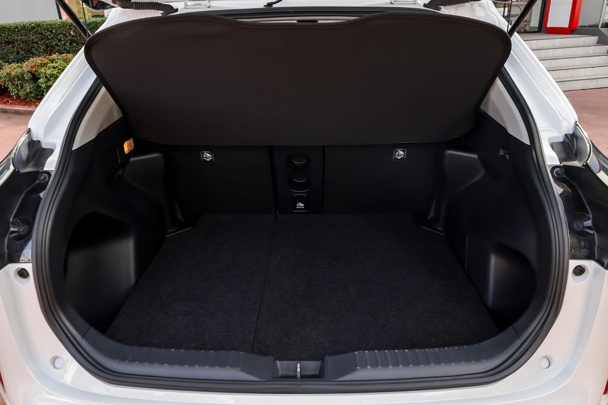 2023 Toyota Yaris Cross GX MXPB10R