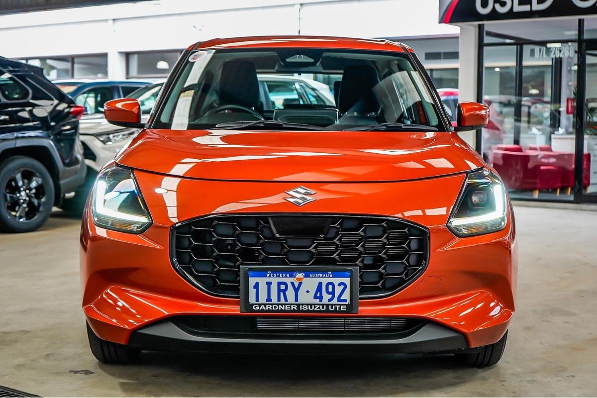 2024 Suzuki Swift Hybrid UZ