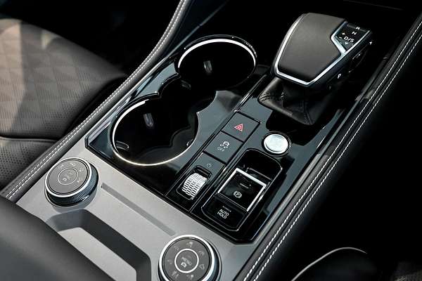 2025 Volkswagen Touareg 210TDI Elegance RC