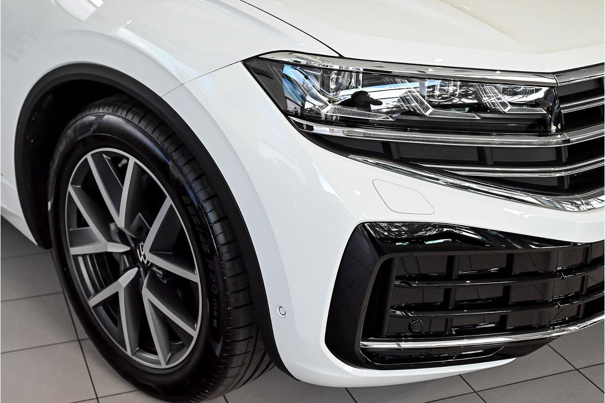 2025 Volkswagen Touareg 210TDI Elegance RC
