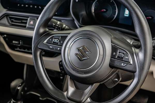 2024 Suzuki Swift Hybrid UZ
