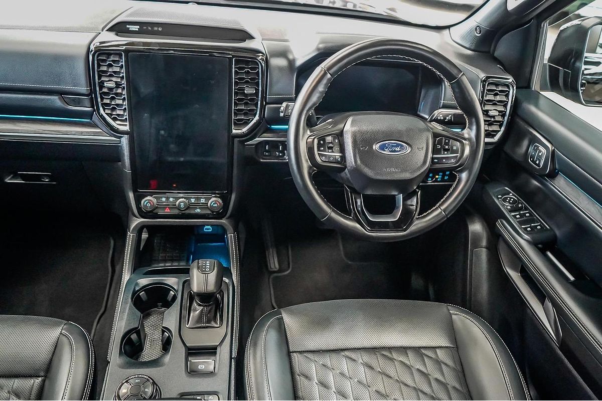 2024 Ford Everest Platinum 3.0L