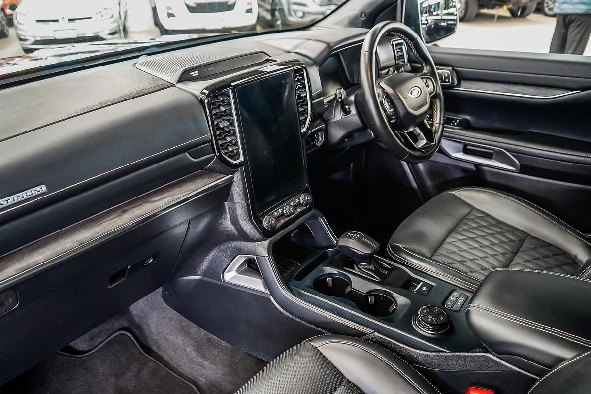 2024 Ford Everest Platinum 3.0L