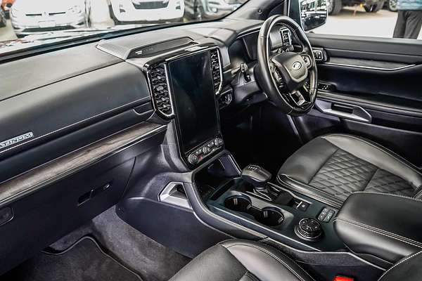 2024 Ford Everest Platinum 3.0L