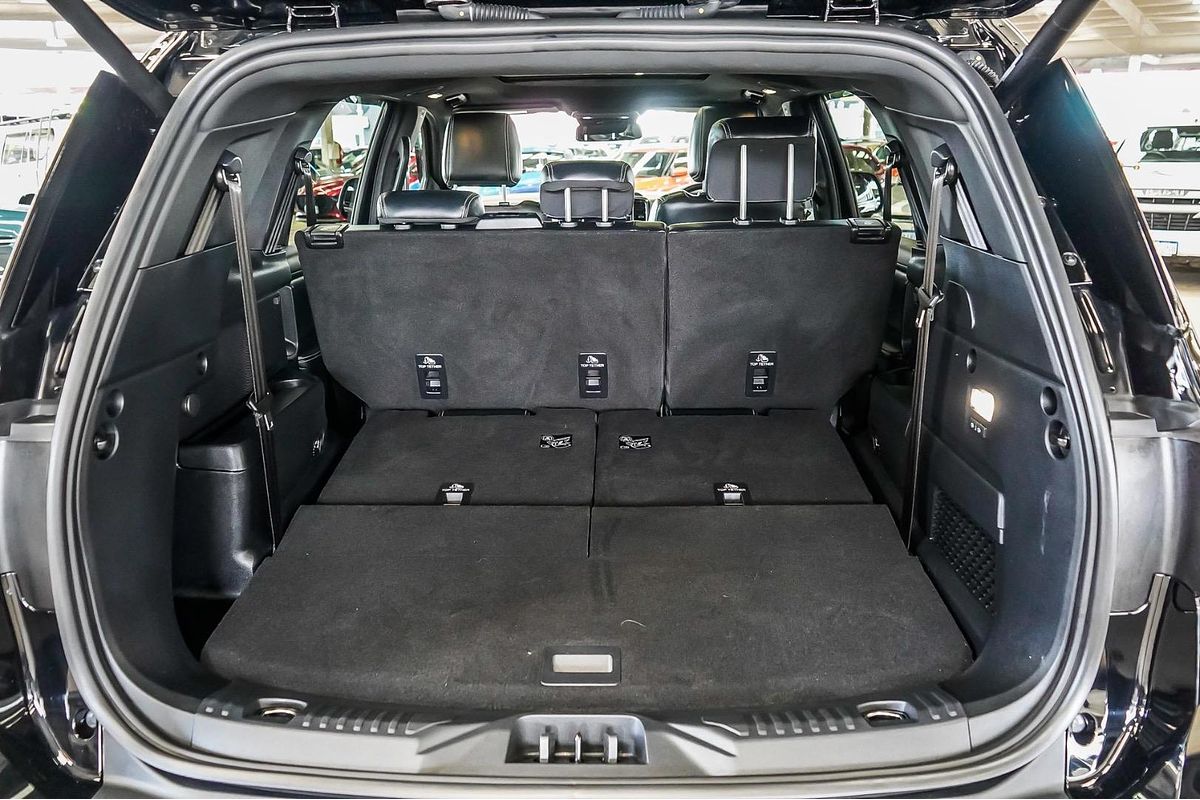 2024 Ford Everest Platinum 3.0L