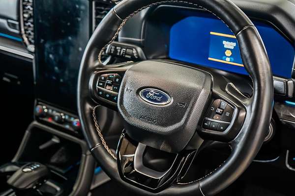 2024 Ford Everest Platinum 3.0L