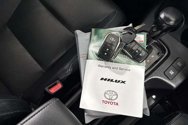 2019 Toyota Hilux Rogue GUN126R 4X4