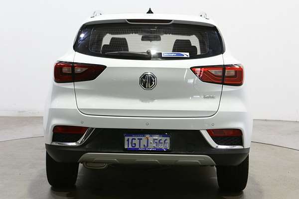 2018 MG ZS Essence AZS1