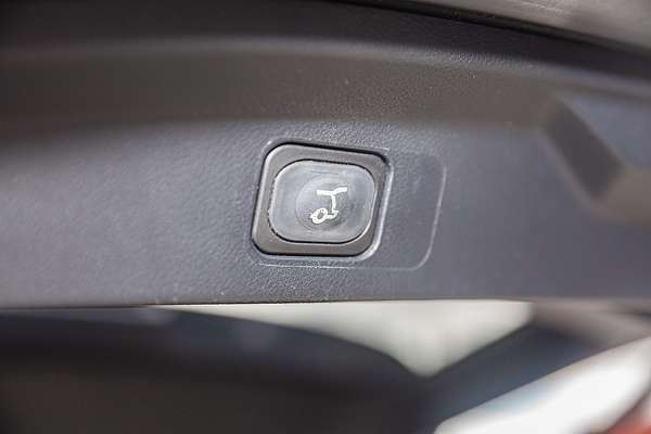 2023 Ford Everest Platinum 3.0L