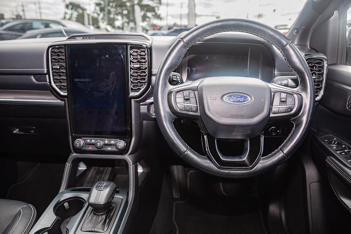 2023 Ford Everest Platinum 3.0L