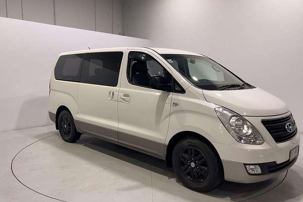2016 Hyundai iMax TQ3-W Series II