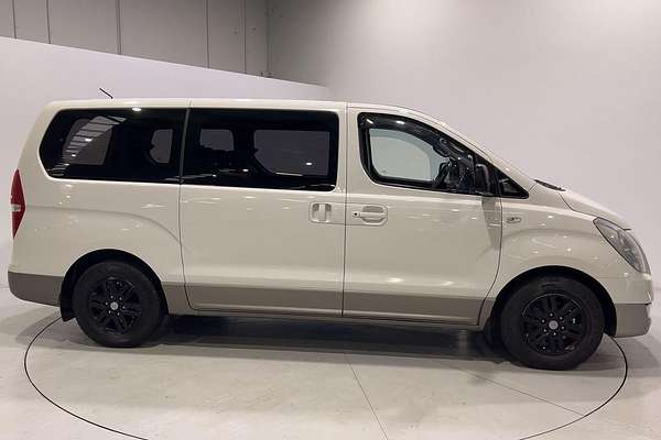 2016 Hyundai iMax TQ3-W Series II