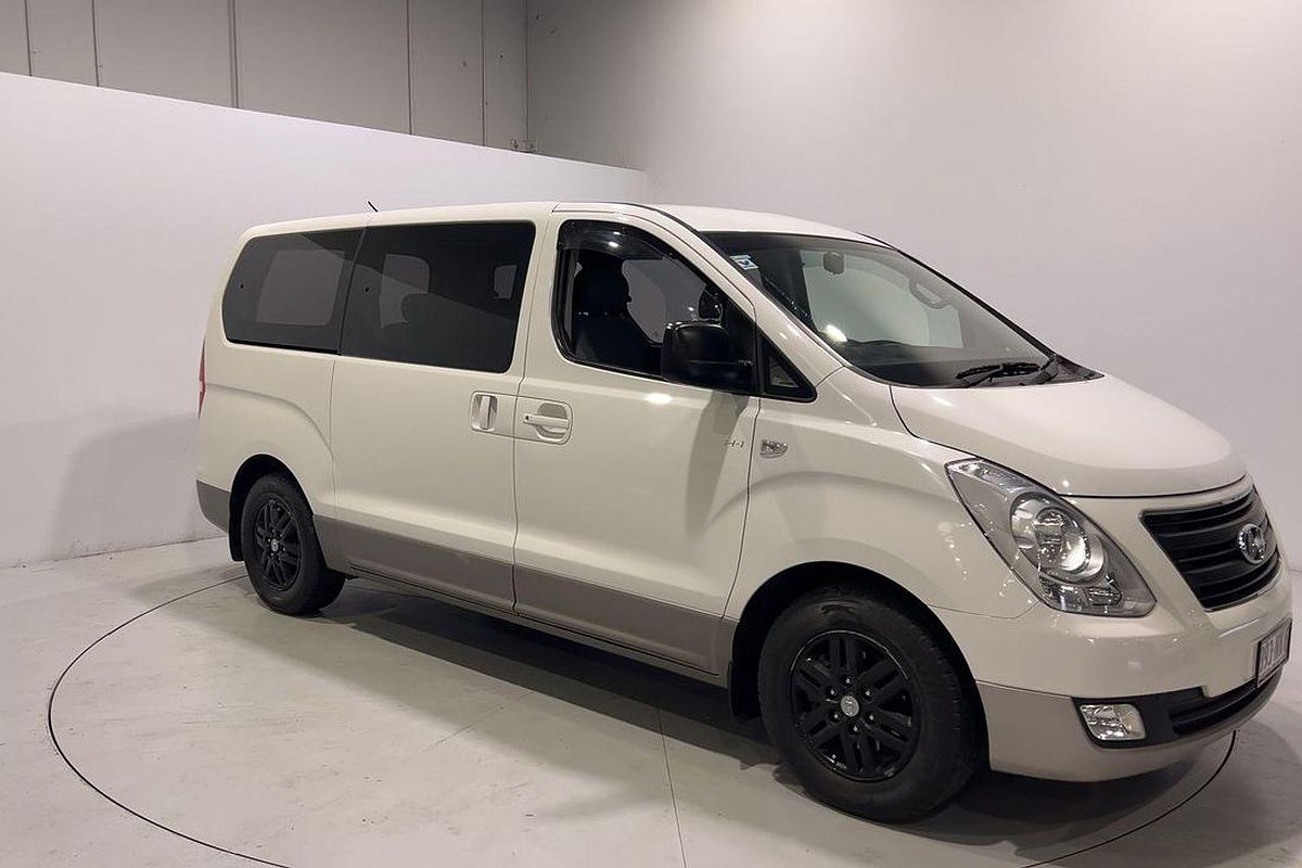 2016 Hyundai iMax TQ3-W Series II