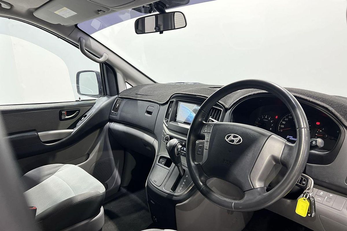 2016 Hyundai iMax TQ3-W Series II