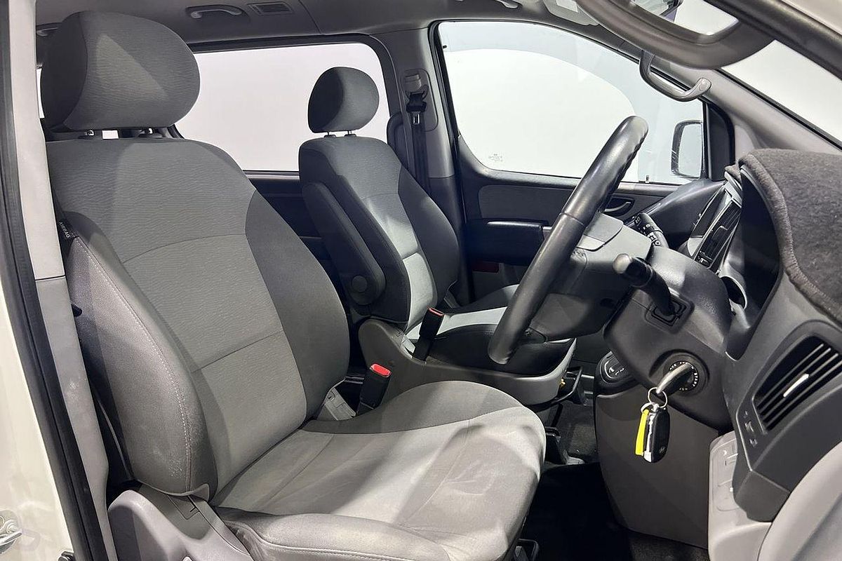 2016 Hyundai iMax TQ3-W Series II