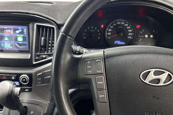 2016 Hyundai iMax TQ3-W Series II