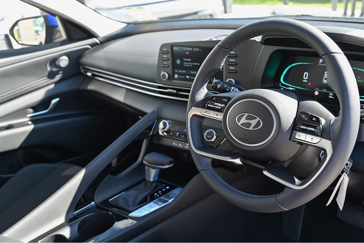 2025 Hyundai i30 Hybrid CN7.V2