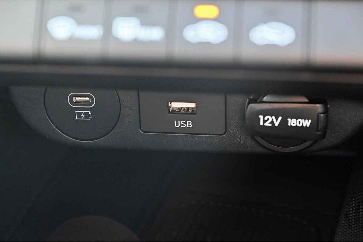 2025 Hyundai i30 Hybrid CN7.V2