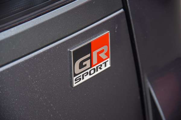 2024 Toyota Landcruiser GR Sport FJA300R