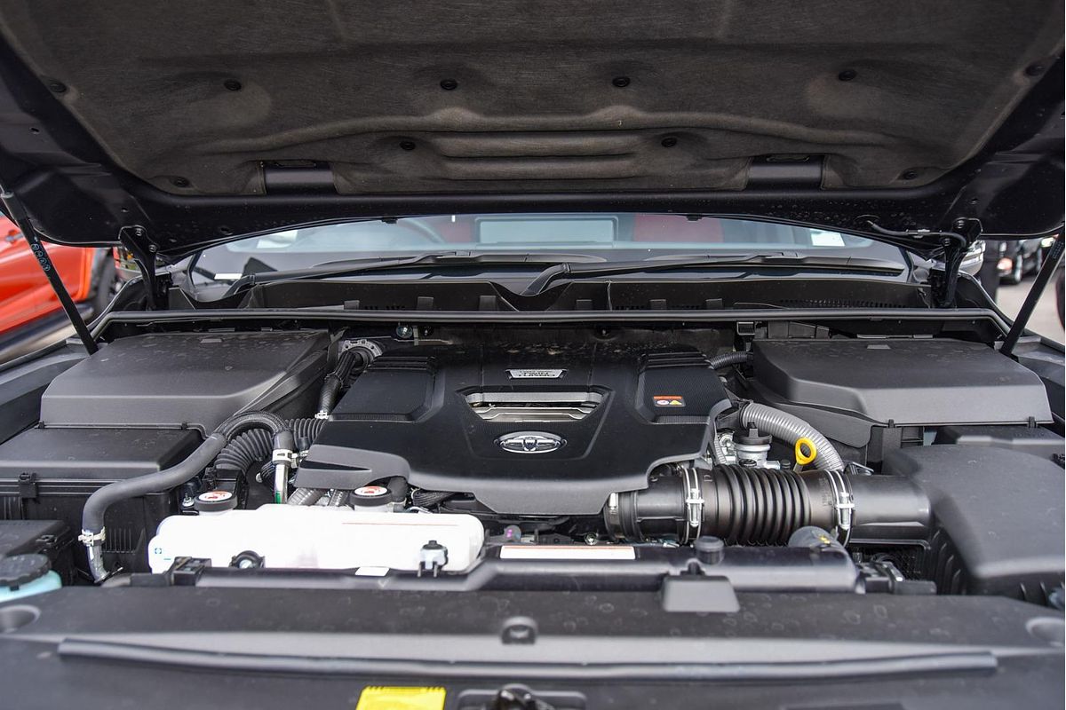 2024 Toyota Landcruiser GR Sport FJA300R