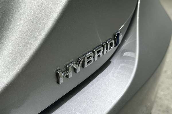 2024 Toyota Camry Ascent AXVH70R