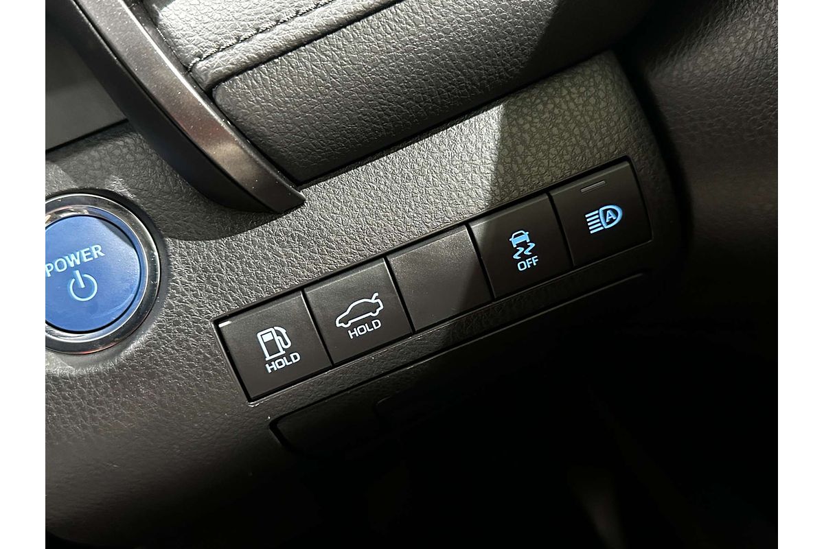 2024 Toyota Camry Ascent AXVH70R
