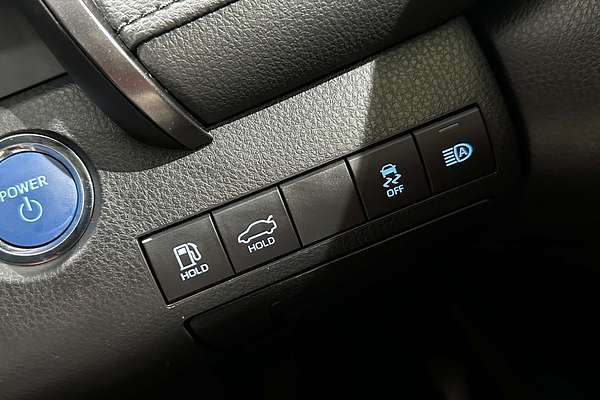 2024 Toyota Camry Ascent AXVH70R