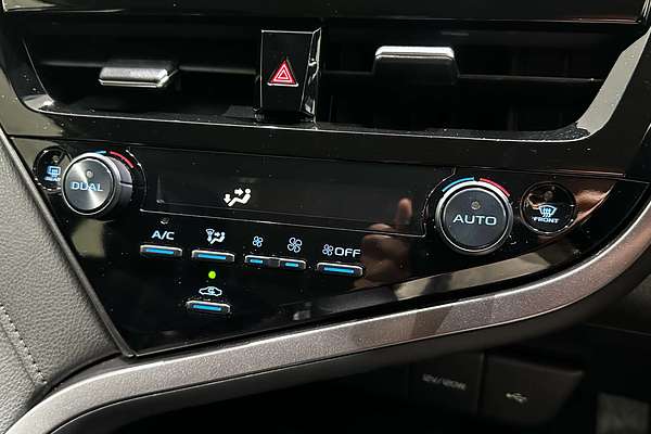 2024 Toyota Camry Ascent AXVH70R