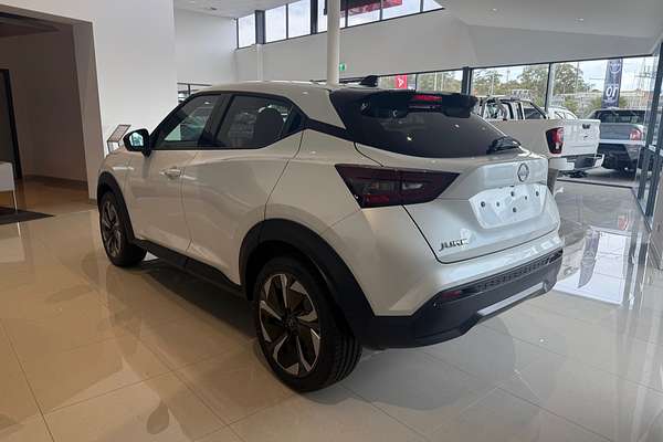 2024 Nissan JUKE ST-L F16