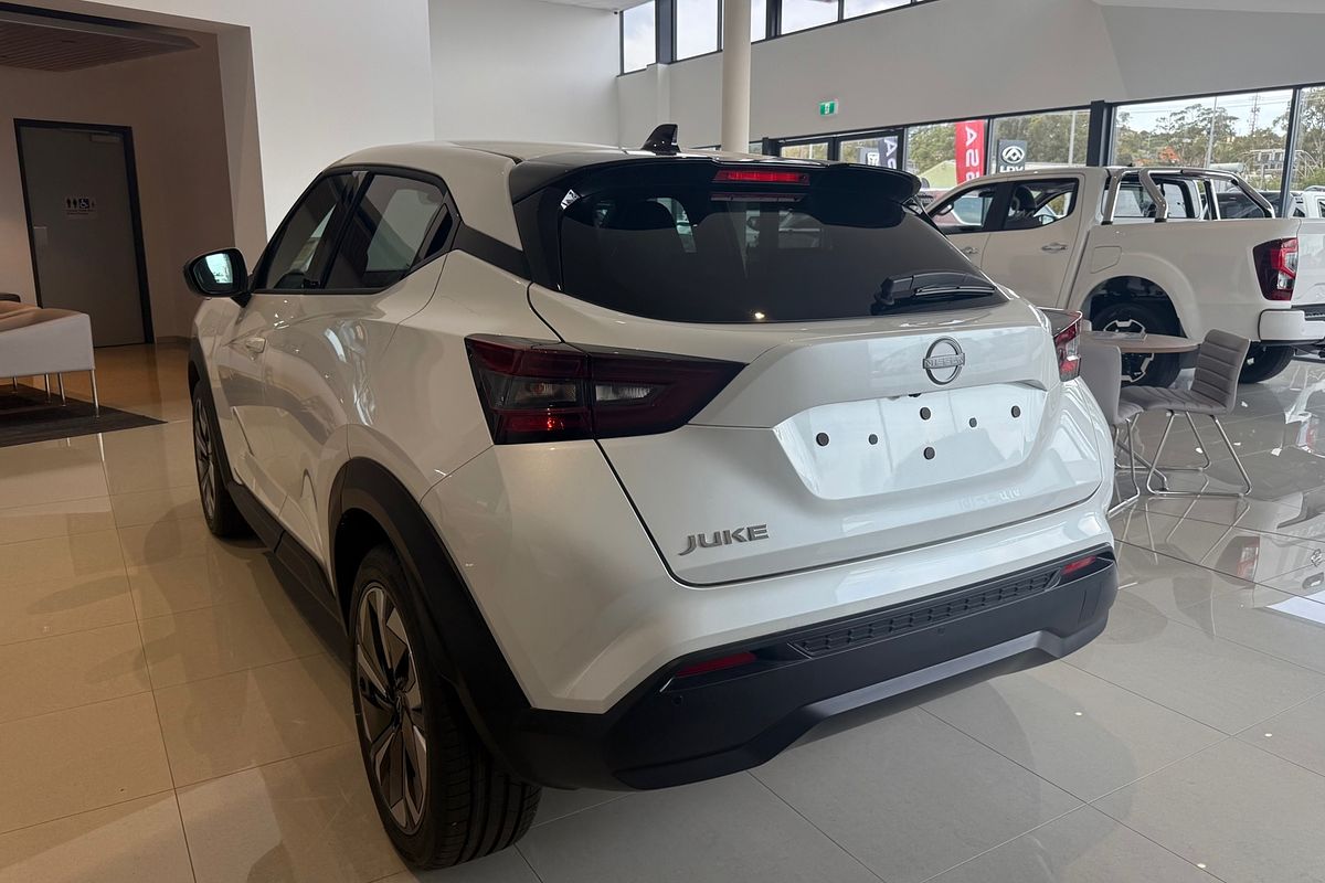2024 Nissan JUKE ST-L F16