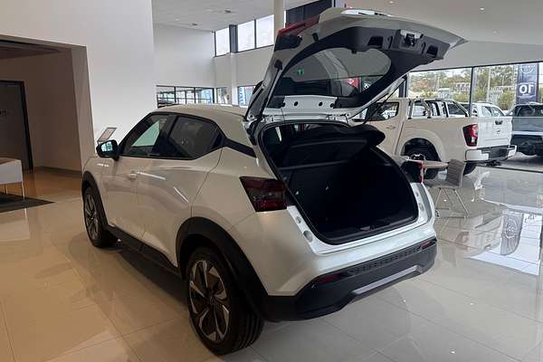 2024 Nissan JUKE ST-L F16