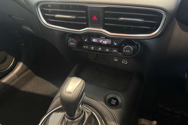 2024 Nissan JUKE ST-L F16