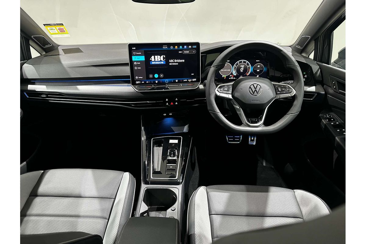 2025 Volkswagen Golf 110TSI R-Line 8.5