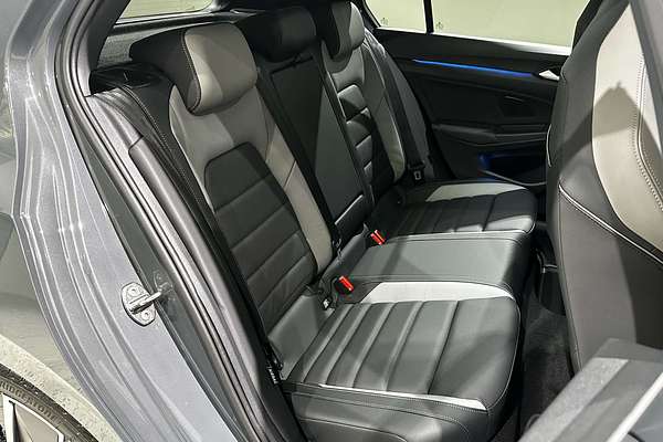2025 Volkswagen Golf 110TSI R-Line 8.5
