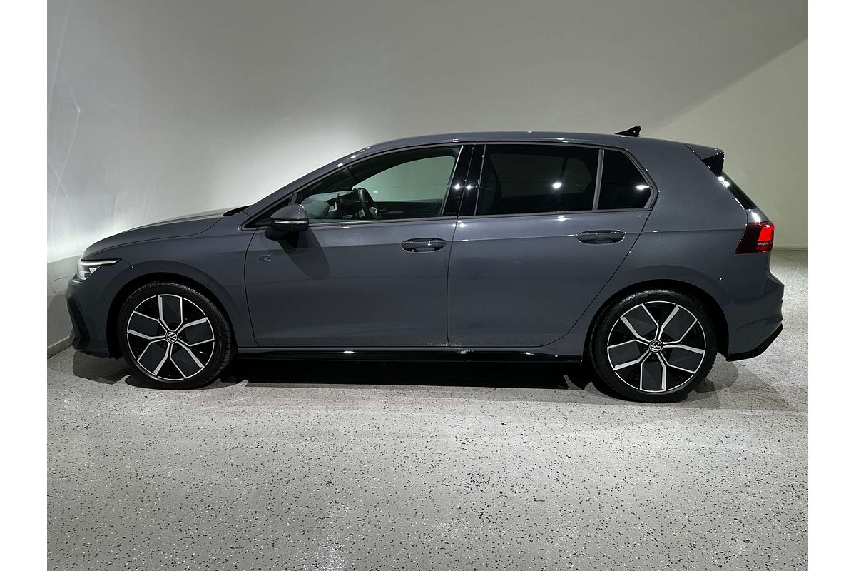 2025 Volkswagen Golf 110TSI R-Line 8.5