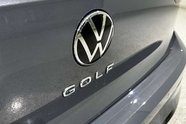 2025 Volkswagen Golf 110TSI R-Line 8.5