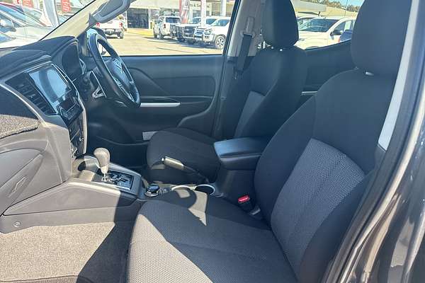 2023 Mitsubishi Triton GLS MR 4X4
