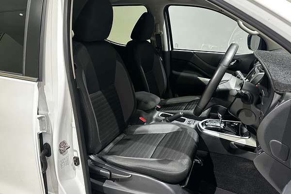 2021 Nissan Navara ST-X D23 4X4