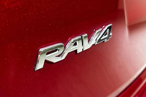 2018 Toyota RAV4 Cruiser ASA44R