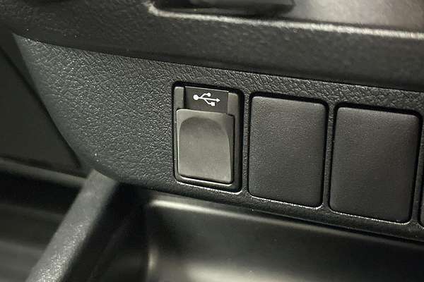 2022 Toyota Hilux SR GUN126R 4X4