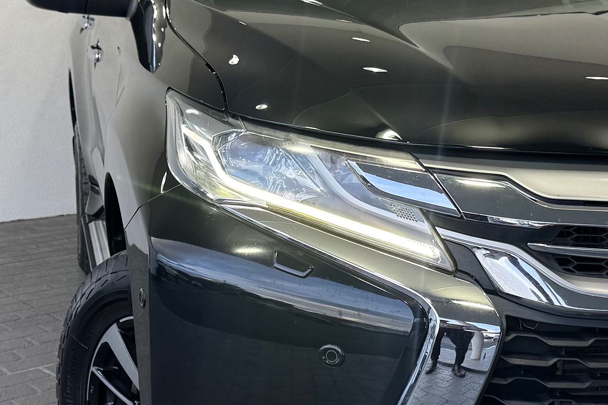2017 Mitsubishi Pajero Sport Exceed QE
