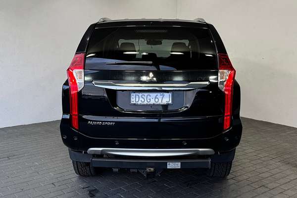 2017 Mitsubishi Pajero Sport Exceed QE