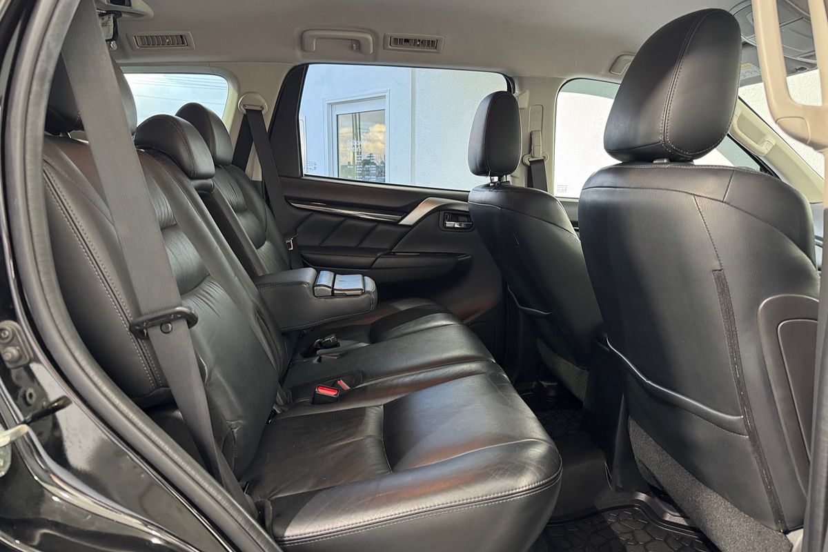 2017 Mitsubishi Pajero Sport Exceed QE