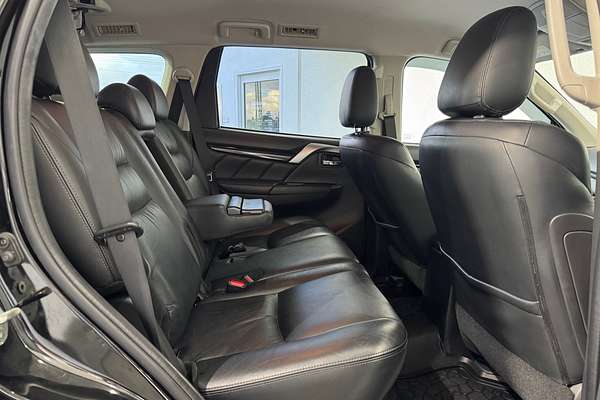 2017 Mitsubishi Pajero Sport Exceed QE