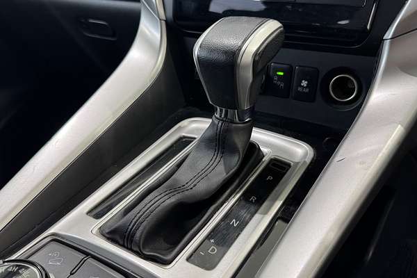 2017 Mitsubishi Pajero Sport Exceed QE