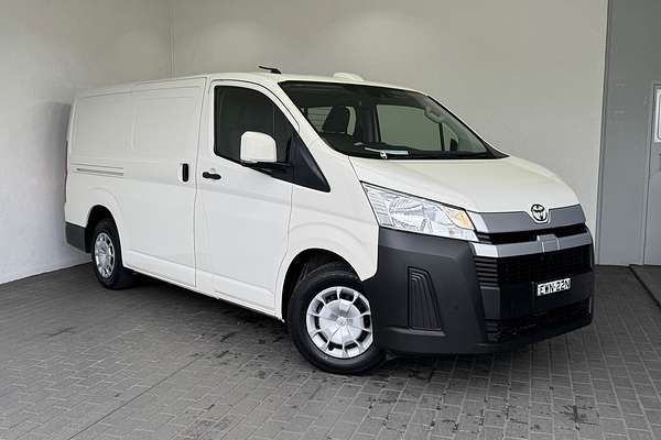 2022 Toyota Hiace GDH300R LWB