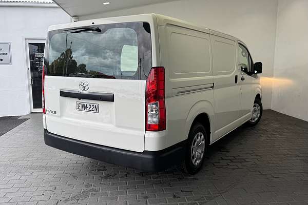 2022 Toyota Hiace GDH300R LWB
