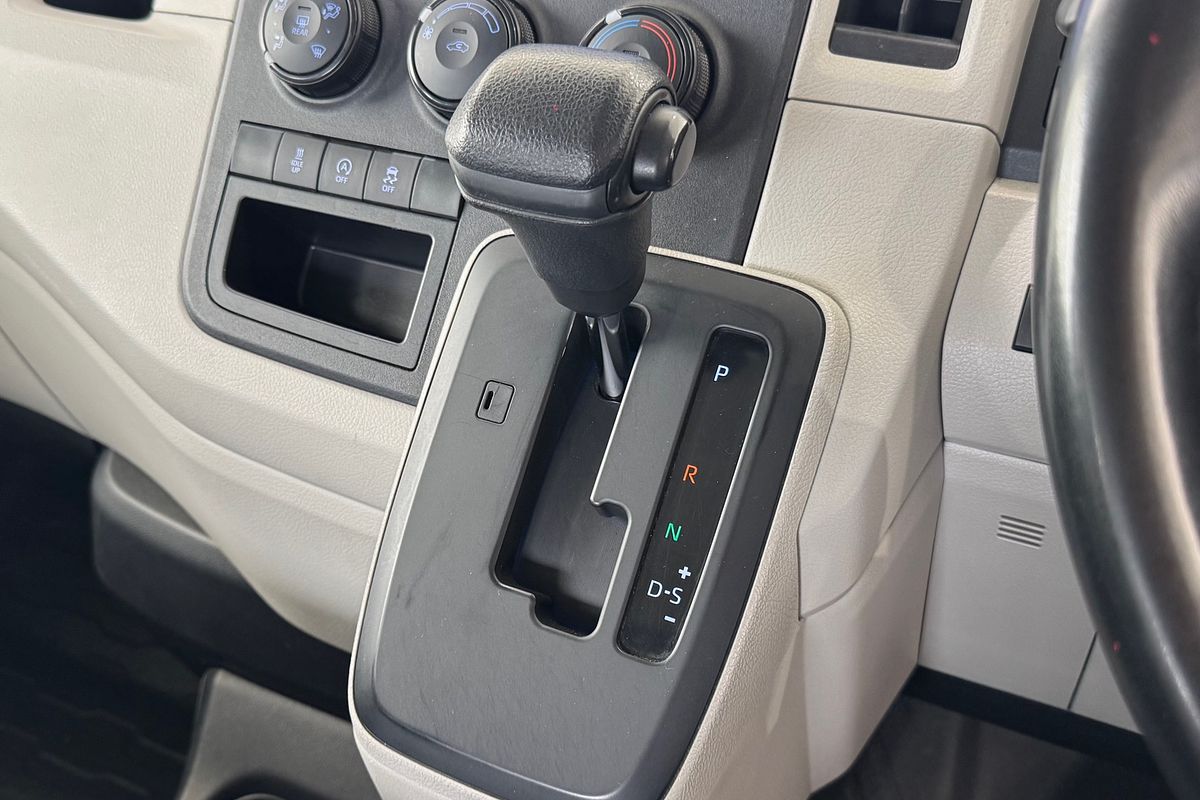 2022 Toyota Hiace GDH300R LWB